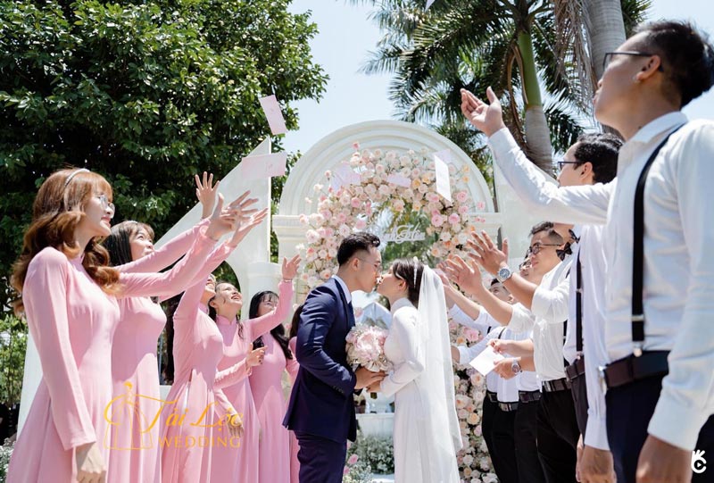 Phụ Kiện Cưới Tài Lộc