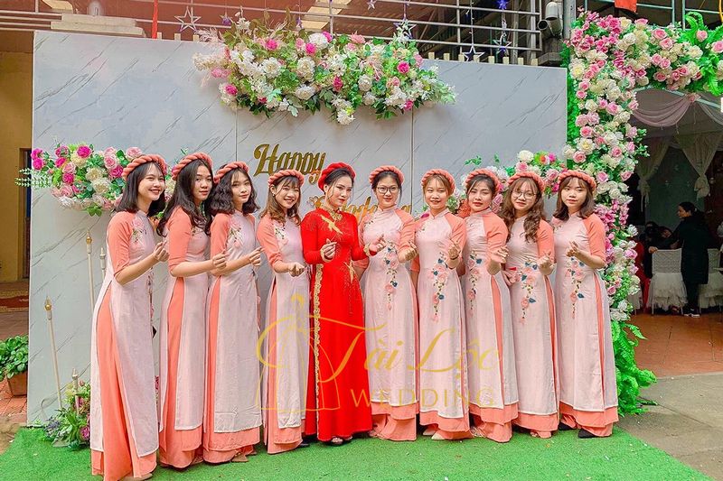 Phụ Kiện Cưới Tài Lộc
