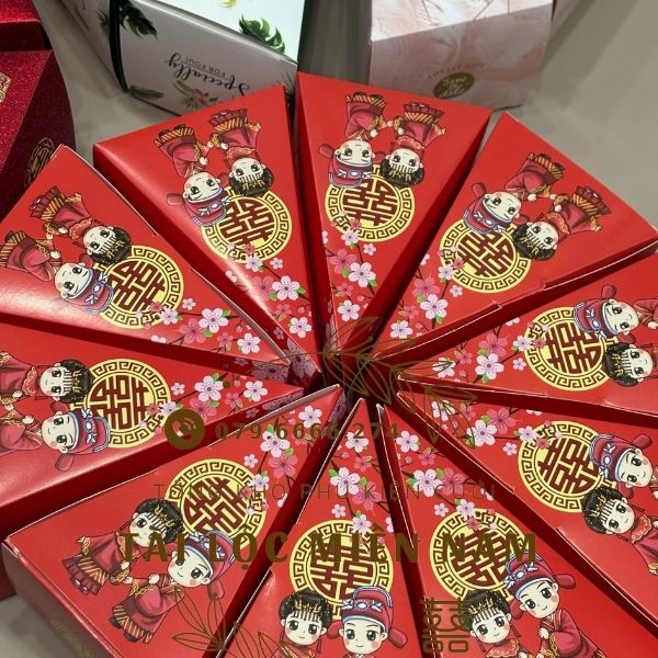 Hộp bánh xe cô cậu (100 Hộp)