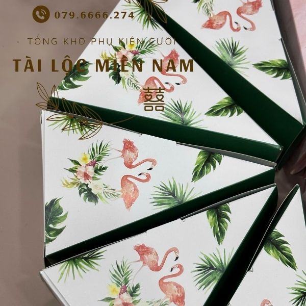 Hộp bánh xe hạc trắng (100 Hộp)