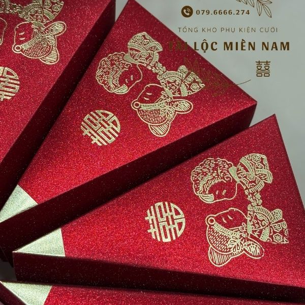 Hộp bánh xe hỷ nhủ đỏ (100 Hộp)
